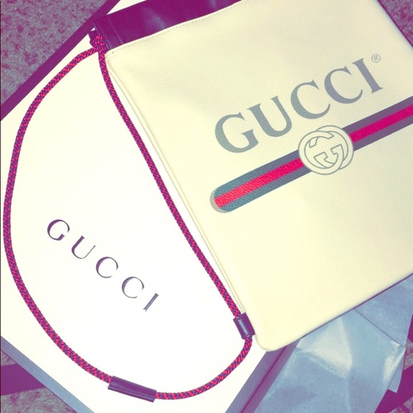Draw string Gucci bag - Picture 1 of 4